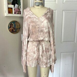 YOUNG FABULOUS & BROKE Tie Dye Tropical V-neck Shorts L/Slv ROMPER *X-SMALL*